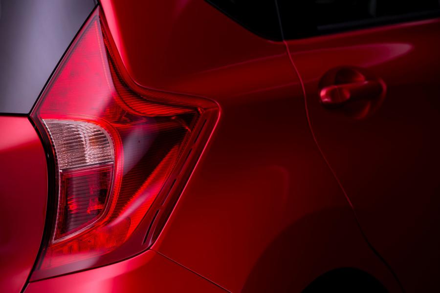  Nissan Note 2013 года  (UK) (фото 24 из 47)